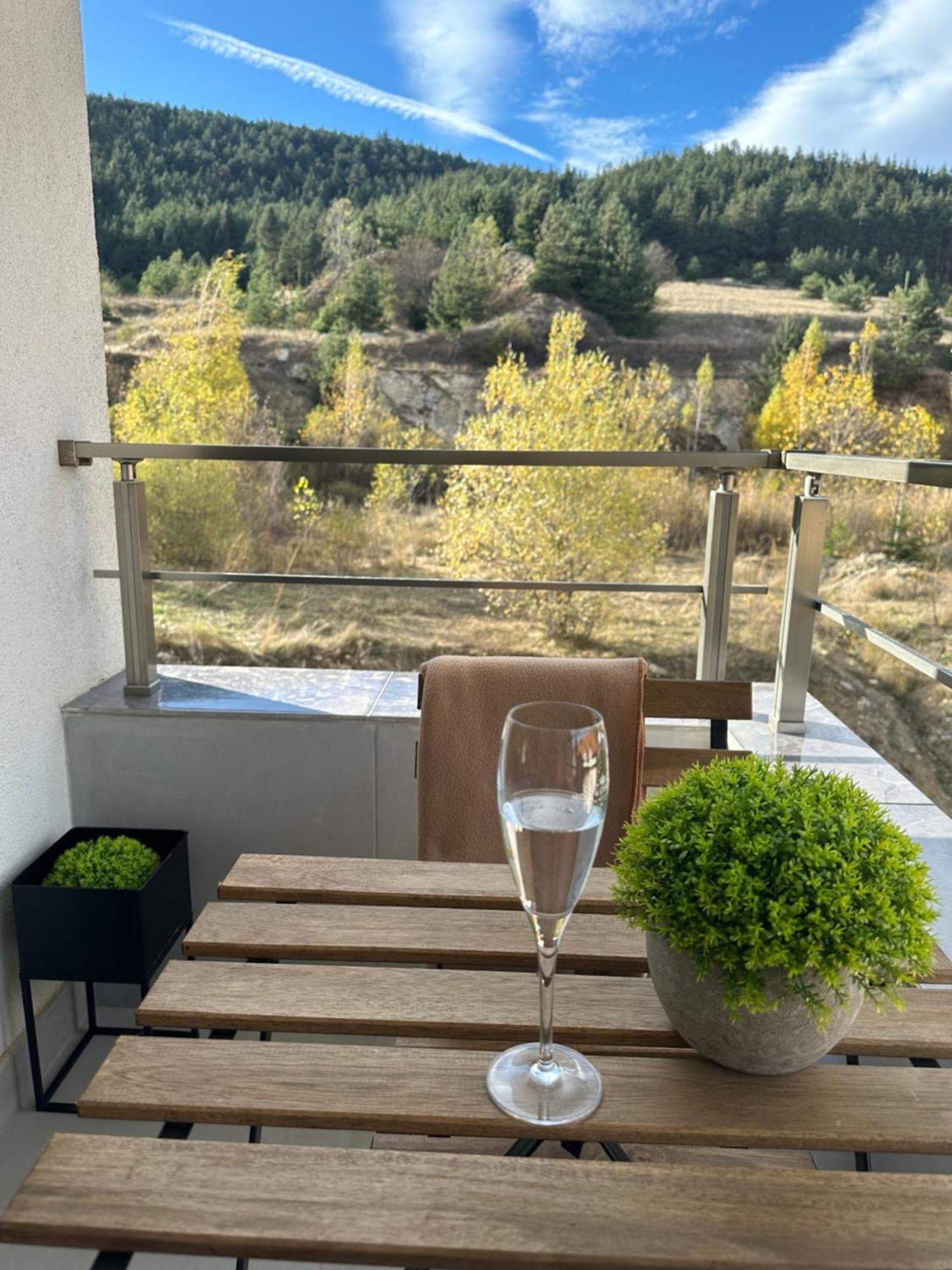Apartamento Арт Мезонет Salem Velingrado Exterior foto